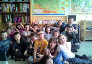 zdjęcie grupowe uczniów klasy II c